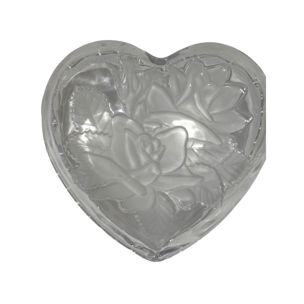 Vintage Heart Shaped Clear Glass Trinket Box Frosted Rose Scalloped Edge Lid
